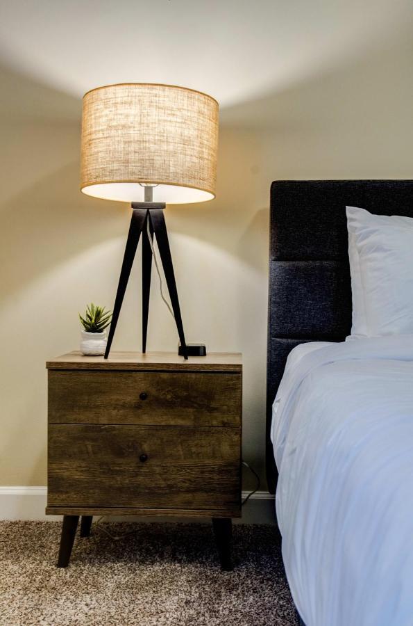 Abode Memphis - Downtown Madison Ave Apartment Luaran gambar